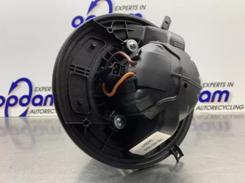 Kachel Ventilatiemotor- (16456747)