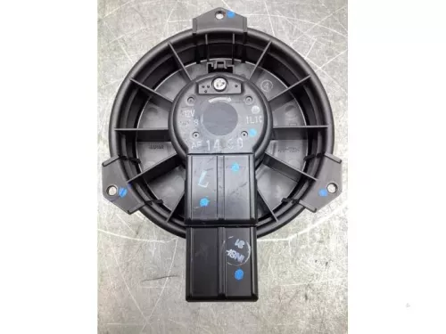 Kachel Ventilatiemotor-8076217 (19543738)