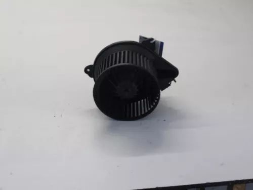 Kachel Ventilatiemotor-7879743 (12153707)