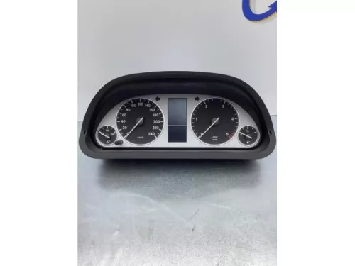 Kilometerteller KM-7738861 (16933710)