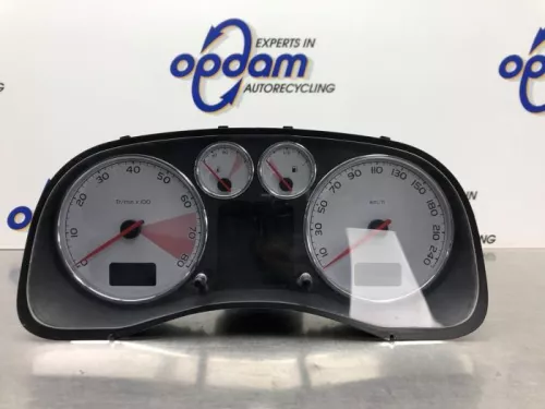 Kilometerteller KM-8203559