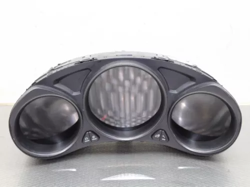 Kilometerteller KM-7884679