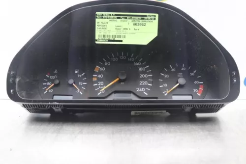 Kilometerteller KM-7877069