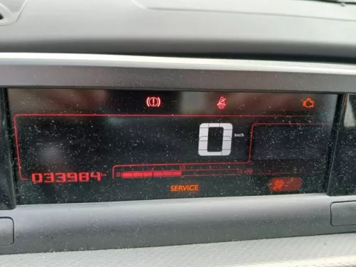 Kilometerteller KM-8270649