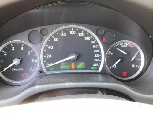 Kilometerteller KM-8306829