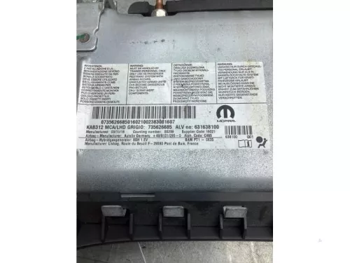 Knie airbag-8237639 (21798291)
