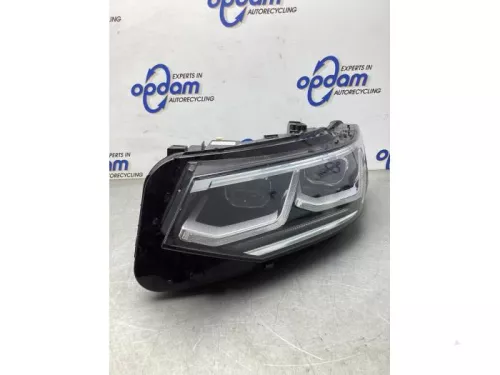 Koplamp links-8029563