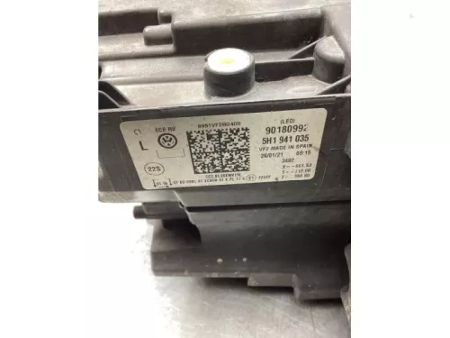 Koplamp links-8225633 (21144520)