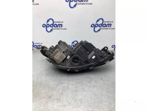 Koplamp links-8225633 (21144520)