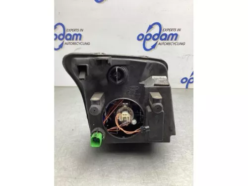 Koplamp links-8229435 (21207005)