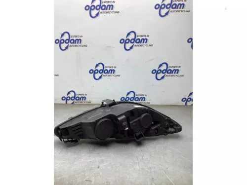 Koplamp links-8242724 (21775802)