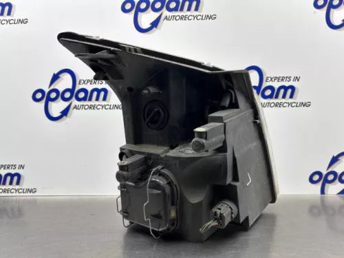 Koplamp links-8231424 (21563014)
