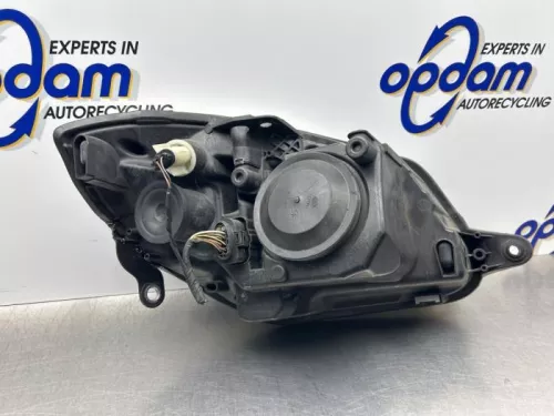 Koplamp links-8299790 (22598382)