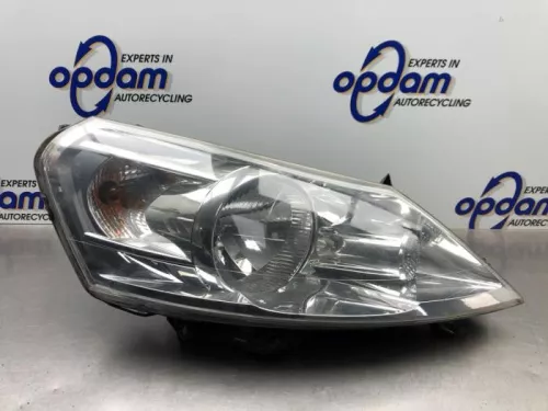 Koplamp links-8266228 (21764038)