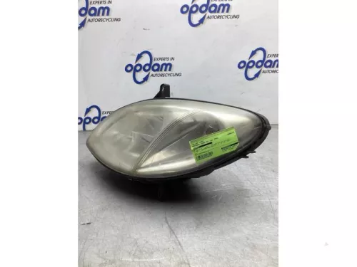 Koplamp links-8142427 (20143602)