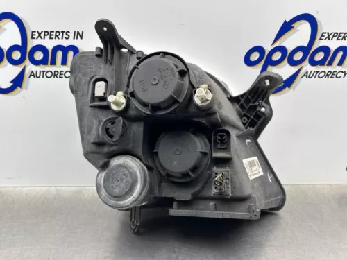 Koplamp links-8320750 (22614476)
