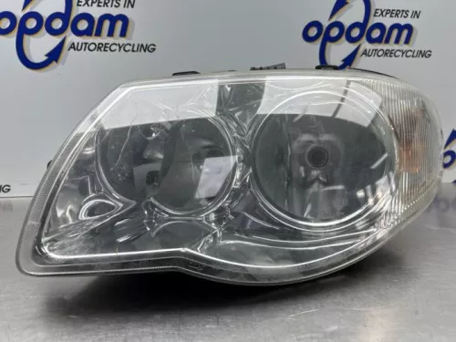 Koplamp links-8254462 (21700766)