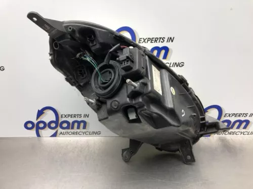 Koplamp links-8256459 (21601055)