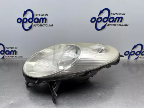 Koplamp links-8301353