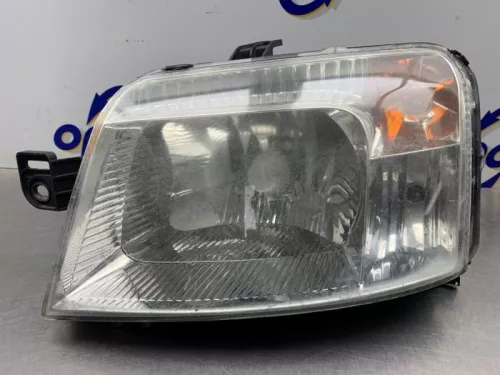 Koplamp links-8258313