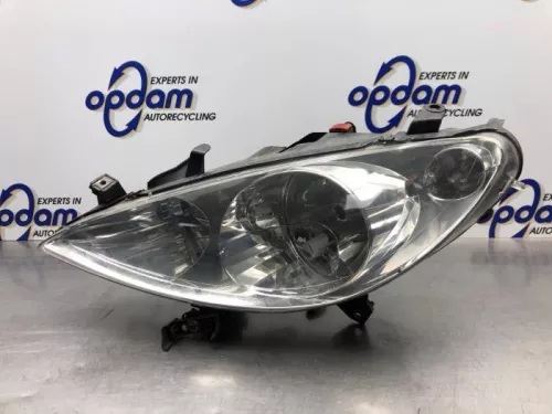 Koplamp links-8231539 (21224777)