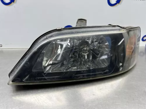 Koplamp links-8325670 (22650514)
