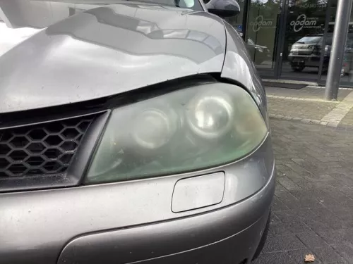 Koplamp links-8258546 (21663431)