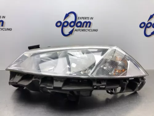 Koplamp links-8197950