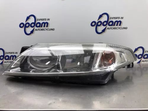Koplamp links-8187316 (20722311)