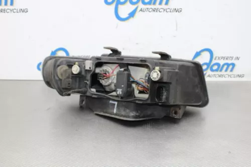 Koplamp links-7863726 (16162848)