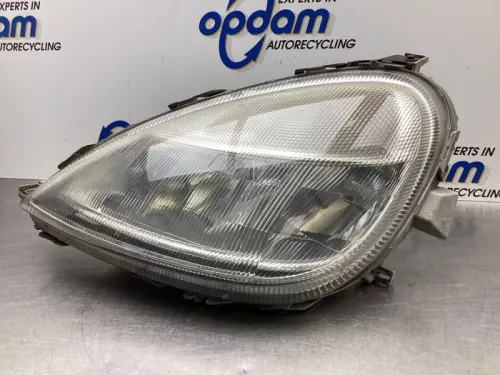 Koplamp links-7886453 (19156138)
