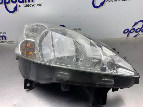 Koplamp rechts-8250757 (21706378)
