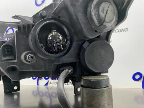 Koplamp rechts-8247098 (22354788)