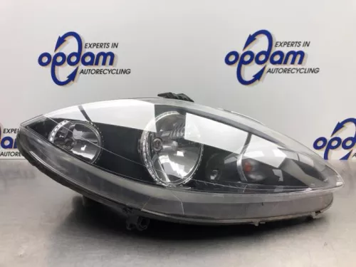 Koplamp rechts-8167904 (20633394)