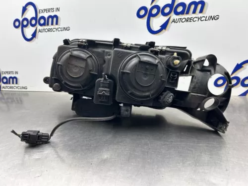 Koplamp rechts-8298773 (22566696)