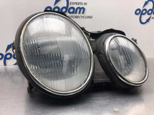 Koplamp rechts-8118272 (19815066)