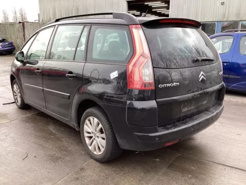 Achterbumper-8130916 (20419454)