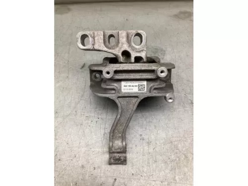 Motorsteun-8162072