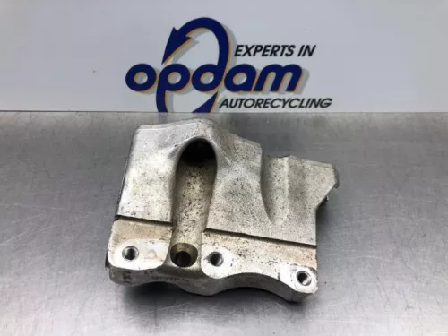 Motorsteun-8176299