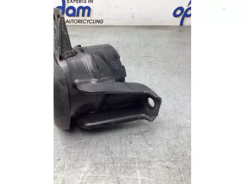 Motorsteun-8253942 (21779923)