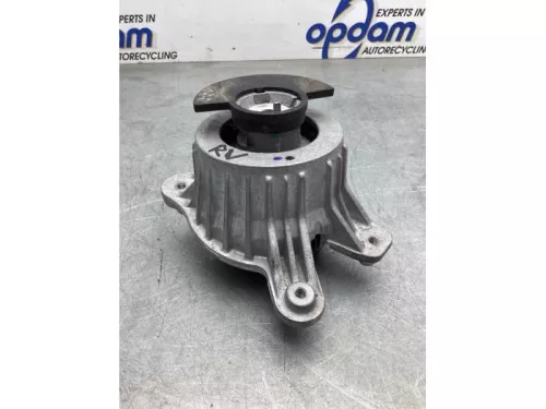 Motorsteun-7934687 (18592555)