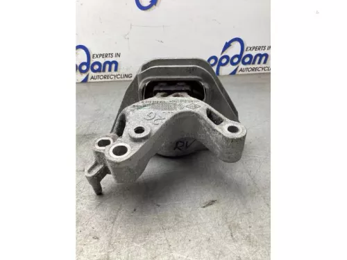 Motorsteun-8278286 (22144172)