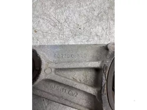 Motorsteun-7916586 (17682924)