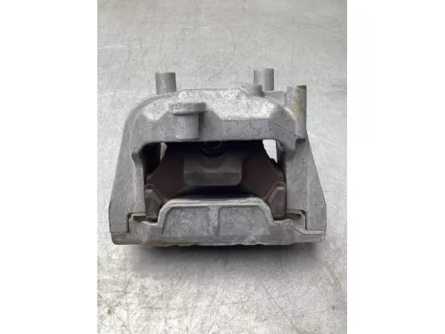 Motorsteun-8042544