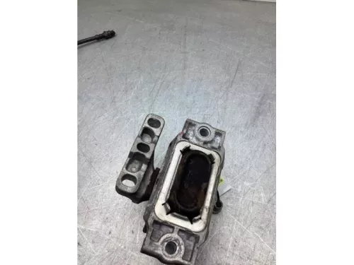 Motorsteun-8257224 (22559801)