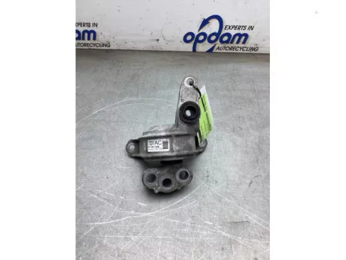 Motorsteun-8247799 (22514778)