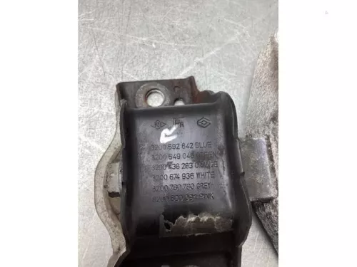 Motorsteun-8260764 (22537330)