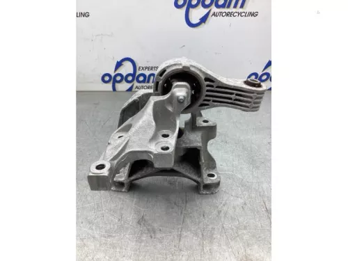 Motorsteun-8103469