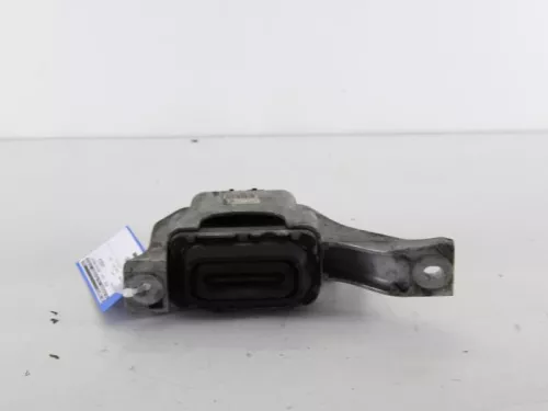 Motorsteun-7889058 (5082553)