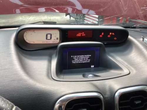 Navigatie Display-8060473 (20782820)